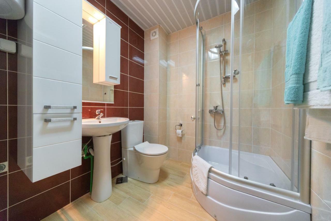 Apartmani Tref Petrovac ภายนอก รูปภาพ